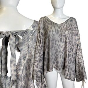 POL Lightweight Crochet Knit Leopard Print Sweater Size Large Slouchy Tie Back